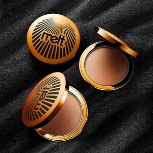 NEW! Melt Cosmetics Ultra-Matte Bronzer in Santa Cruz BNIB